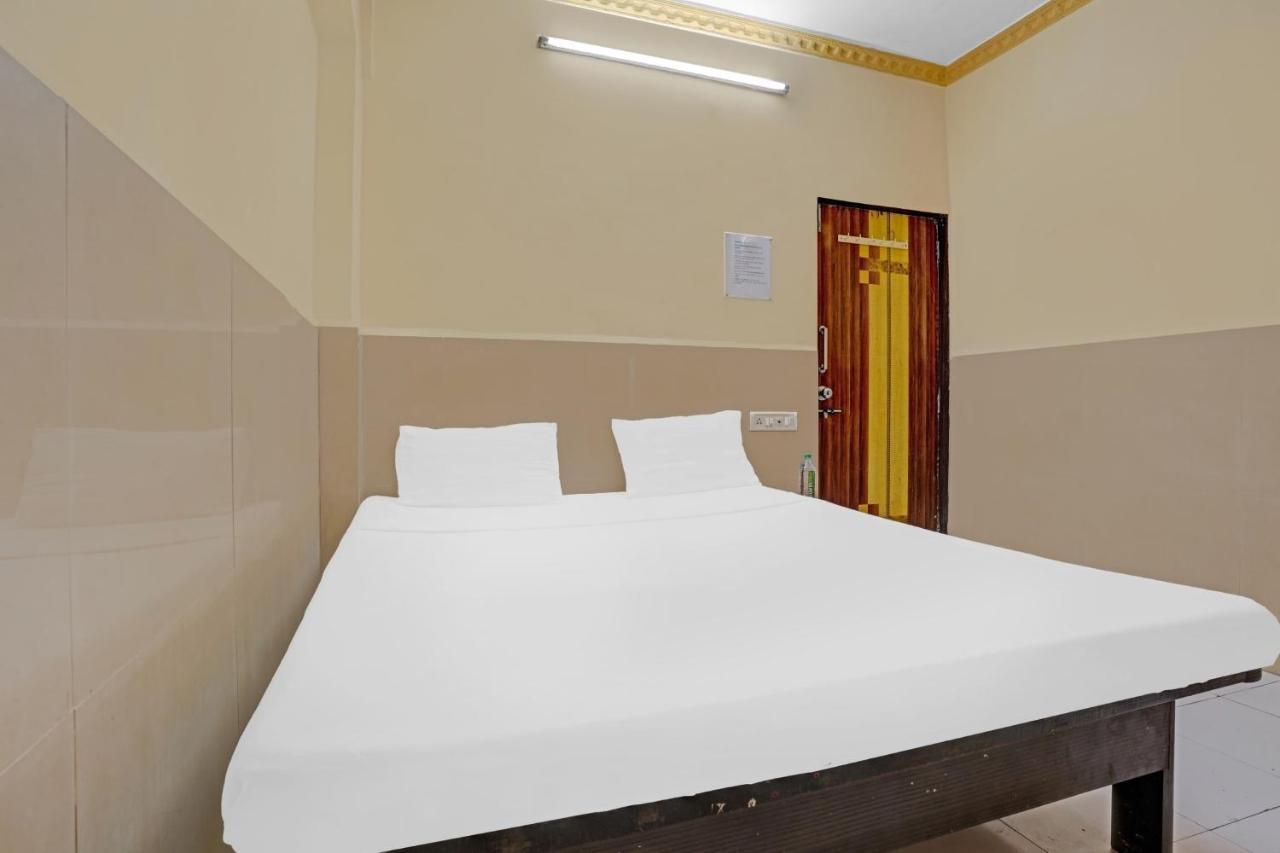 Spot On 81122 Alfa Lodge Βομβάη Εξωτερικό φωτογραφία