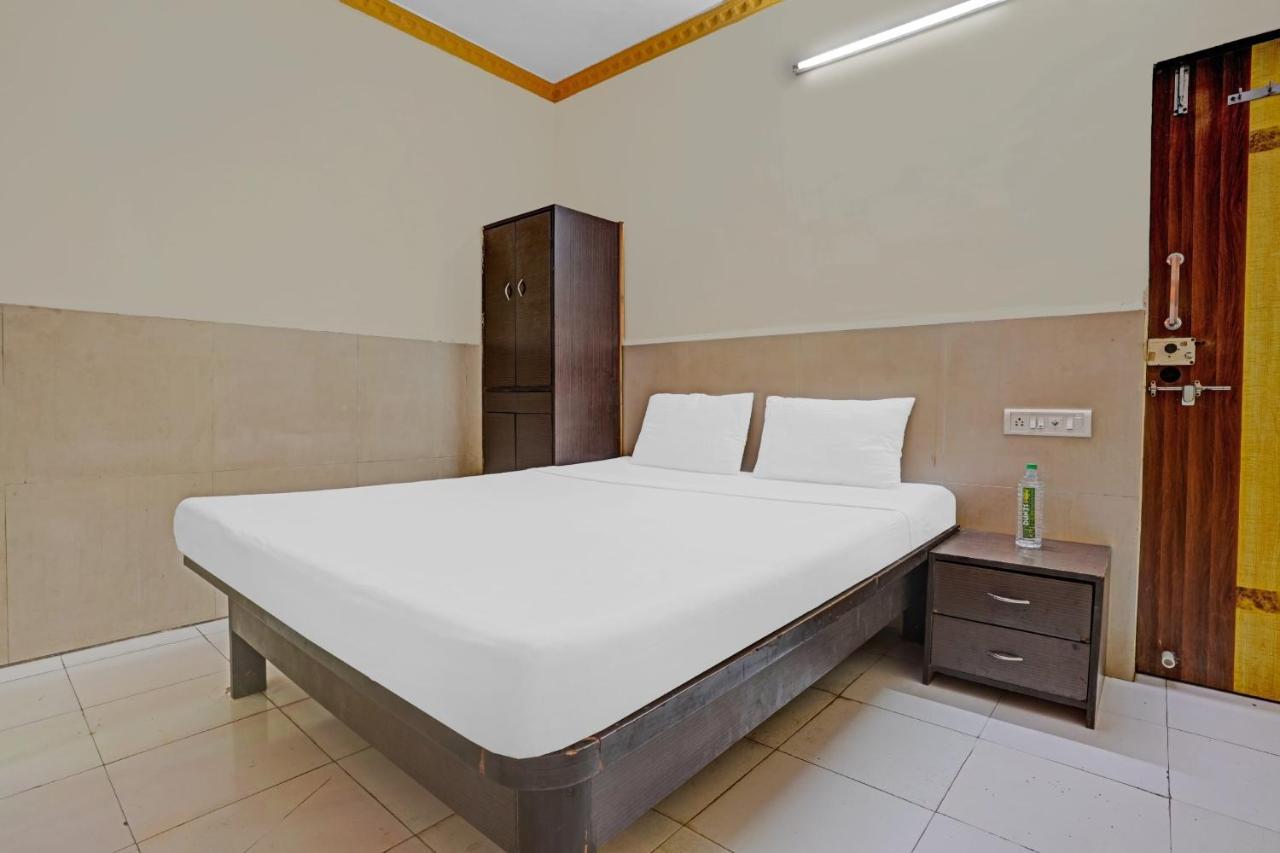 Spot On 81122 Alfa Lodge Βομβάη Εξωτερικό φωτογραφία